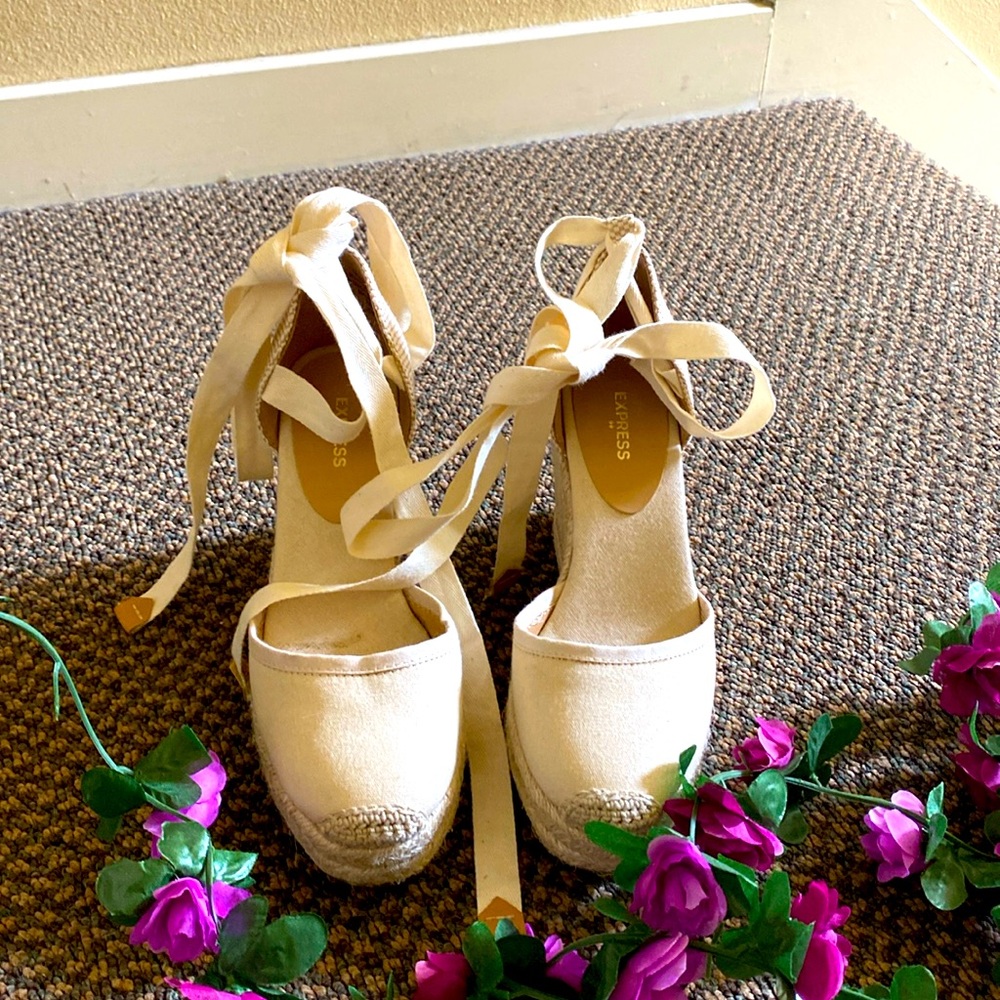 Express women’s shoes